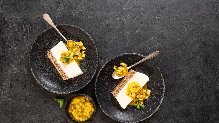 Mango-Passionsfrucht Quarkschnitte
